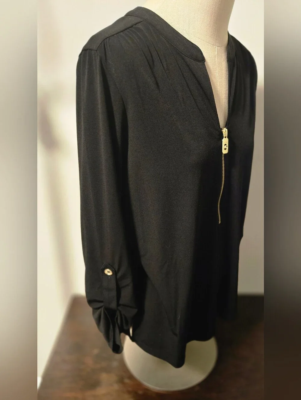 Michael Kors Black Long Sleeve  V-neck Zip Front Tunic Medium